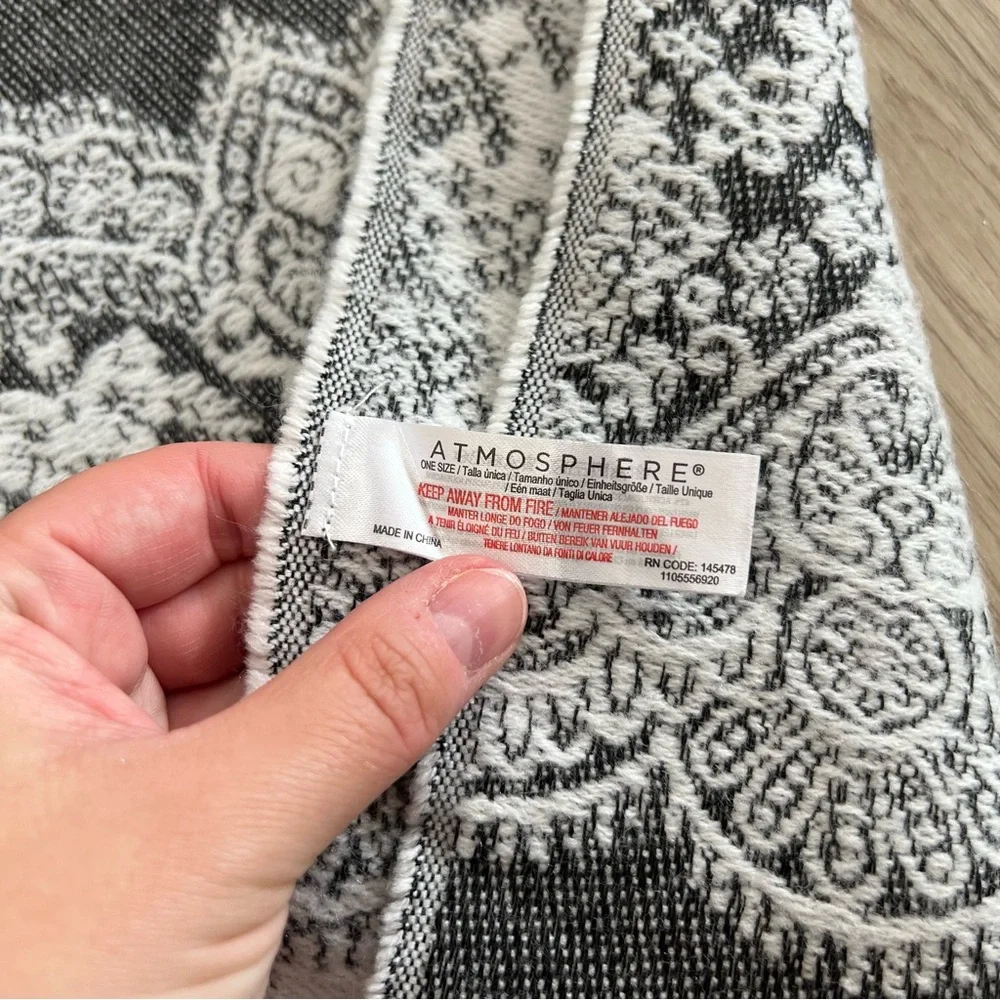 Atmosphere Gray, White & Black Patterned Fringed Scarf/Shawl/Wrap